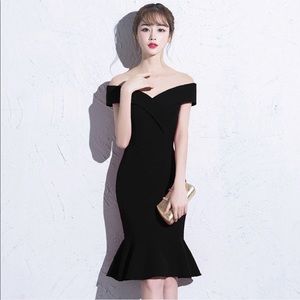Women’s Off Shoulder Sheath Party Dress